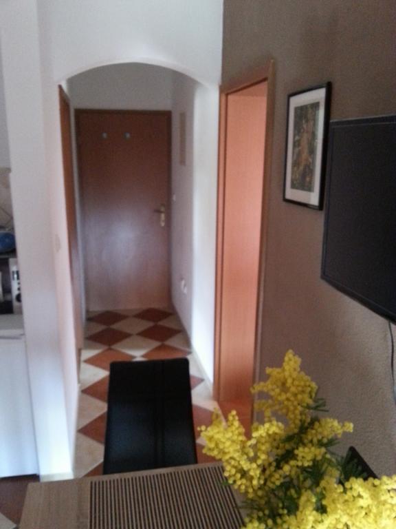 Apartment Andric Каштела Экстерьер фото